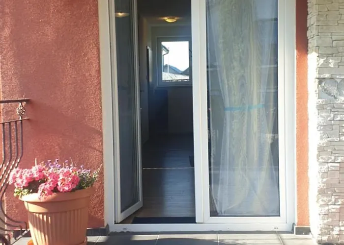 公寓 Sloneczny Brzeg 罗威